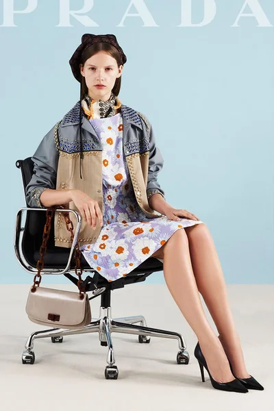 Look 15